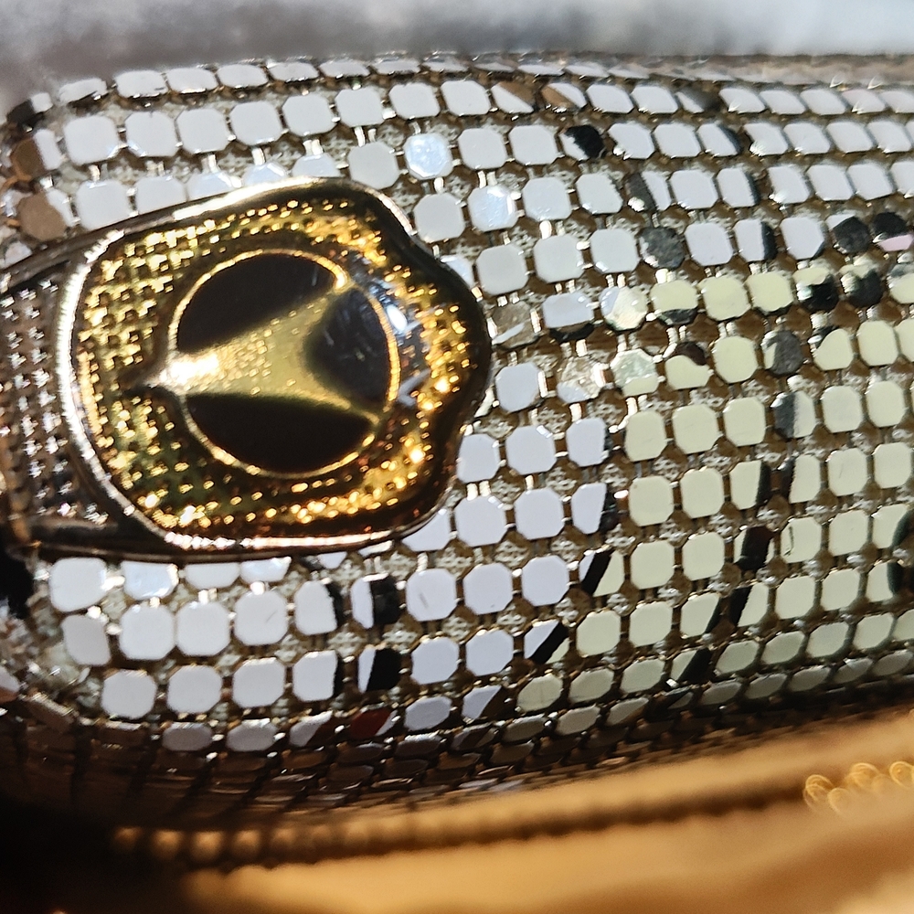 Gold and Silver Clutch with Elegant Metallic Design - Picture 7 of 7